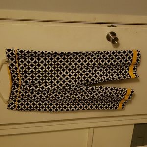 Nicaya size 14 capri